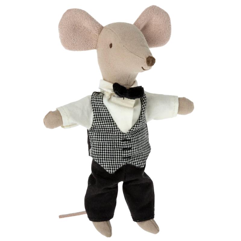 Waiter Mouse, Big Brother