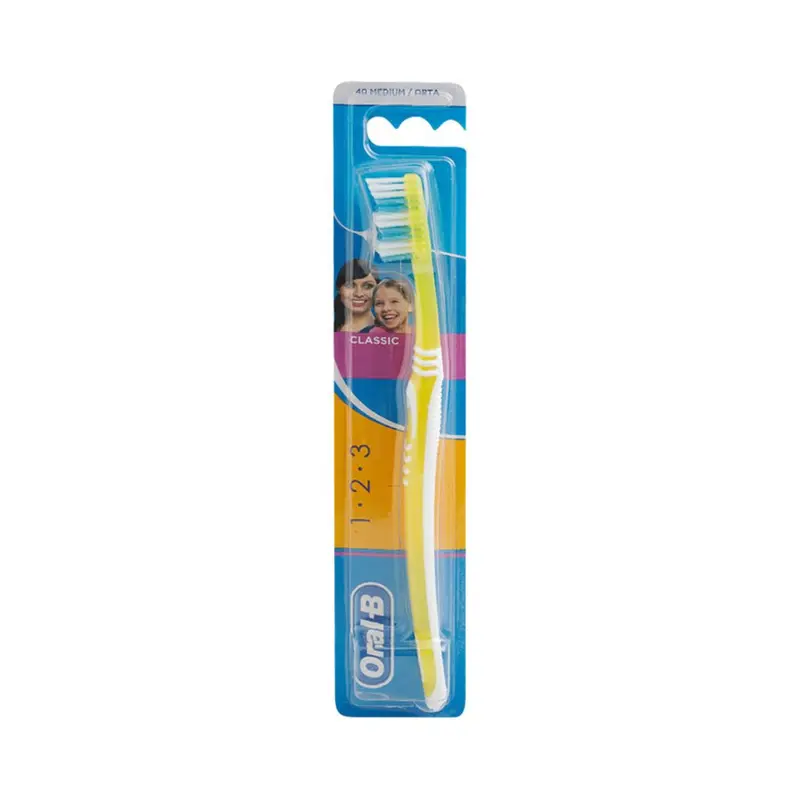 3-Effect Classic Medium Toothbrush 1 Pcs