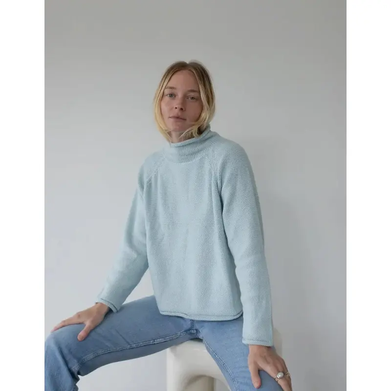 San Franciso Sweater - Baby Blue