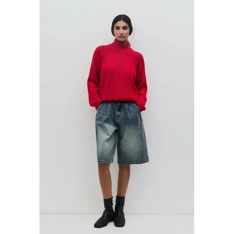 The Jules Sweater - Red