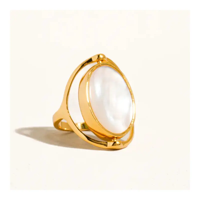 Violetta 18K Gold Double Sided Shell Ring