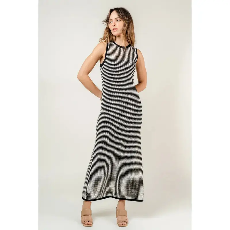 Sleeveless Crochet Lined Maxi Dress - Natural + Black